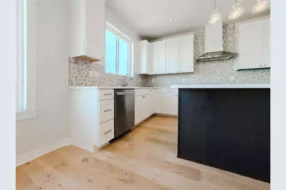25808 Case Lane #20, Spicewood, TX 78669 - Photo 8
