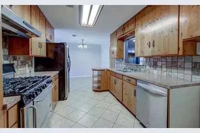 7803 Lazy Lane, Austin, TX 78757 - Photo 10