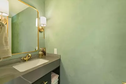 1204 E Live Oak Street, Austin, TX 78704 - Photo 16