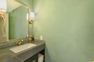 1204 E Live Oak St, Austin, TX 78704 - Photo 16