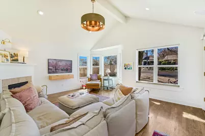 1204 E Live Oak Street, Austin, TX 78704 - Photo 4