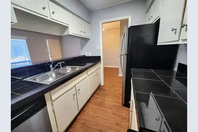 608 W 51st Street #101, Austin, TX 78751 - Photo 6