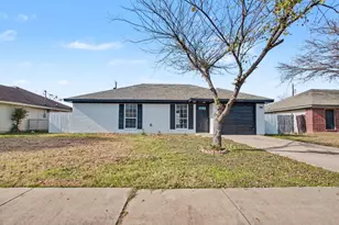 2701 Cross Timber Dr, Killeen, TX 76543 - Photo 2