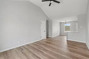 2701 Cross Timber Dr, Killeen, TX 76543 - Photo 4