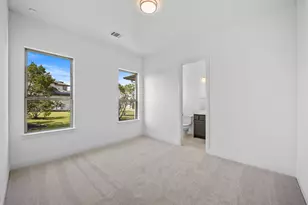 112 Rancho Deluxe Dr, Liberty Hill, TX 78642 - Photo 16