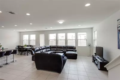9109 Garnet Drive, Austin, TX 78729 - Photo 18