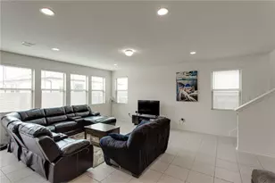 9109 Garnet Dr, Austin, TX 78729 - Photo 16