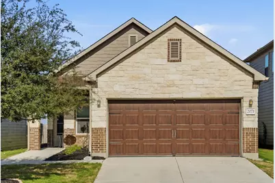 2071 Wind Chime Way, New Braunfels, TX 78130 - Photo 2