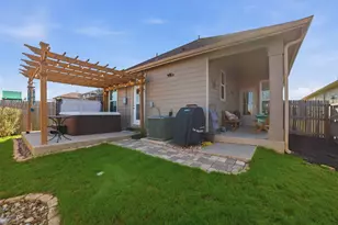 2071 Wind Chime Wy, New Braunfels, TX 78130 - Photo 24