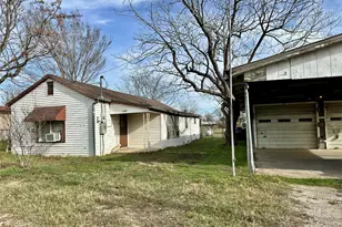 1148 Old Nails Creek Rd, Giddings, TX 78942 - Photo 1