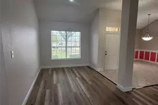 11711 W Rydalwater Ln, Austin, TX 78754 - Photo 2