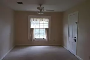 316 1/2 E 7th St, Georgetown, TX 78626 - Photo 4