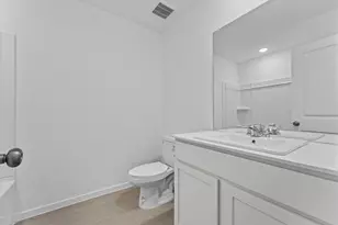 105 Ellendale Pl, Fredericksburg, TX 78624 - Photo 6