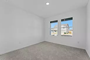 105 Ellendale Pl, Fredericksburg, TX 78624 - Photo 4