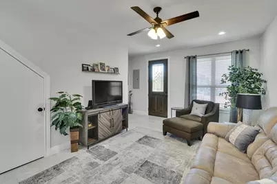 18902 Nicklaus Drive, Point Venture, TX 78645 - Photo 2