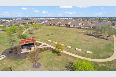 122 Sandstone Trail, Buda, TX 78610 - Photo 32