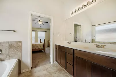 122 Sandstone Trail, Buda, TX 78610 - Photo 12