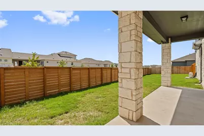 7812 Hillock Terrace #B, Austin, TX 78744 - Photo 4