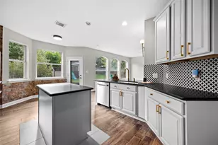 1308 Sawdust Ct, Austin, TX 78732 - Photo 12