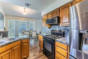 2402 Susan Ln, Leander, TX 78641 - Photo 8