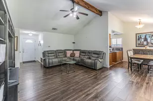 2402 Susan Ln, Leander, TX 78641 - Photo 4