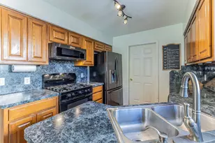 2402 Susan Ln, Leander, TX 78641 - Photo 6