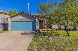 2402 Susan Ln, Leander, TX 78641 - Photo 2