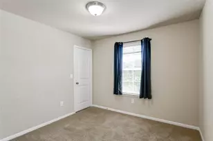 5800 Montrelia Dr, Austin, TX 78724 - Photo 10