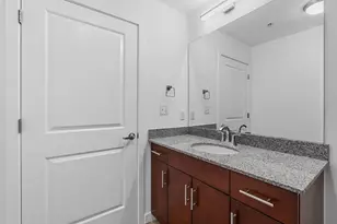 360 Nueces St, Austin, TX 78701 - Photo 18