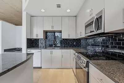 360 Nueces Street #1303, Austin, TX 78701 - Photo 10