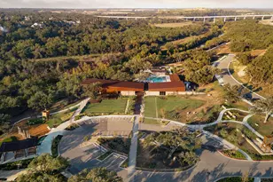 521 River Overlook Rd, Georgetown, TX 78628 - Photo 4