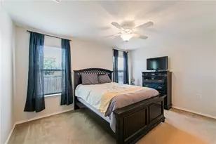 8916 Milton Lease Dr, Austin, TX 78747 - Photo 10