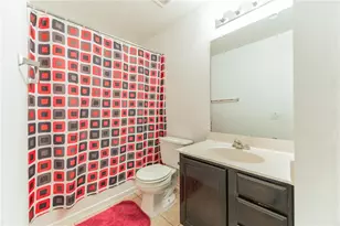 8916 Milton Lease Dr, Austin, TX 78747 - Photo 14