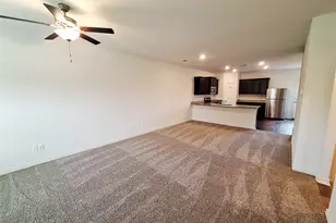 14417 Prairie Sod Ln, Elgin, TX 78621 - Photo 6