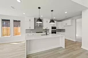 109 Rightfield Dr, Liberty Hill, TX 78642 - Photo 6