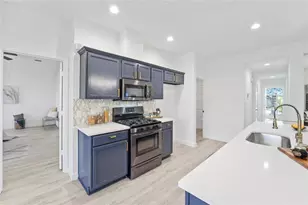 2537 Vernell Way, Round Rock, TX 78664 - Photo 2