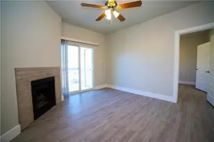 114 E 31st St, Austin, TX 78705 - Photo 2