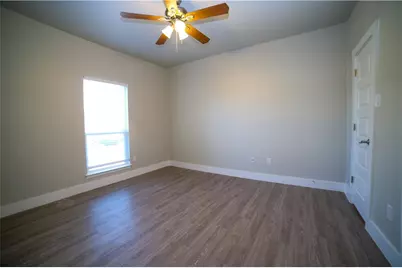 114 E 31st Street #208, Austin, TX 78705 - Photo 8