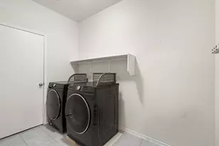 11708 Roscommon Trl, Austin, TX 78754 - Photo 30
