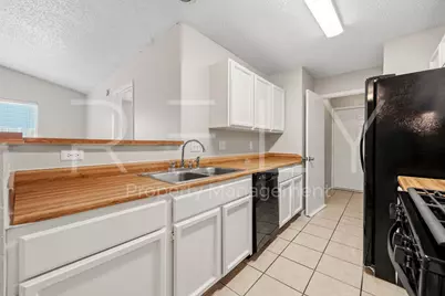 8001 West Gate Boulevard #A, Austin, TX 78745 - Photo 16