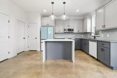 114 Shady Bluff Drive, Wimberley, TX 78676 - Photo 12