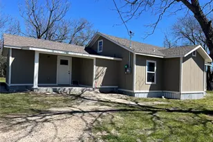 320 S 24th St, Temple, TX 76501 - Photo 1