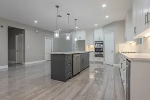 2718 Leslie Ln, San Marcos, TX 78666 - Photo 8