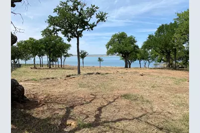 131 Hessie Avenue, Burnet, TX 78611 - Photo 2