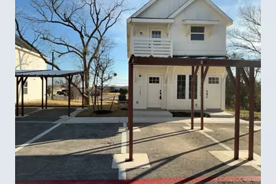 2002 W 2nd Street #1100, Taylor, TX 76574 - Photo 2