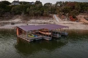 17743 W Reed Parks Rd, Jonestown, TX 78645 - Photo 18