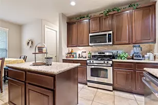 11125 Cherisse Dr, Austin, TX 78739 - Photo 12