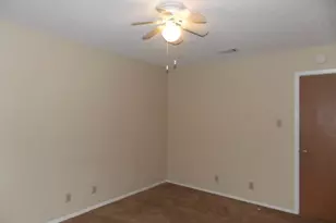 8104 Dunn St, Austin, TX 78745 - Photo 6
