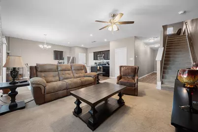 149 Hondo Gap Lane, Jarrell, TX 76537 - Photo 6