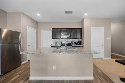 149 Hondo Gap Lane, Jarrell, TX 76537 - Photo 10